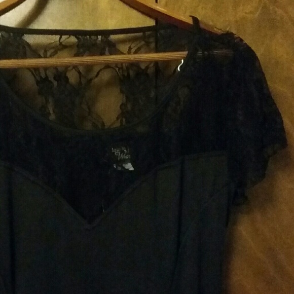 NWT DARE TO WEAR BLACK DRESS WITH LACE - Picture 2 of 8